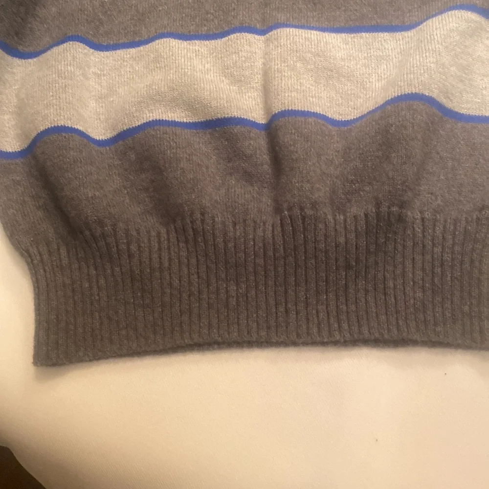 NWOT Cat & Jack Pullover Sweater - Picture 5 of 5